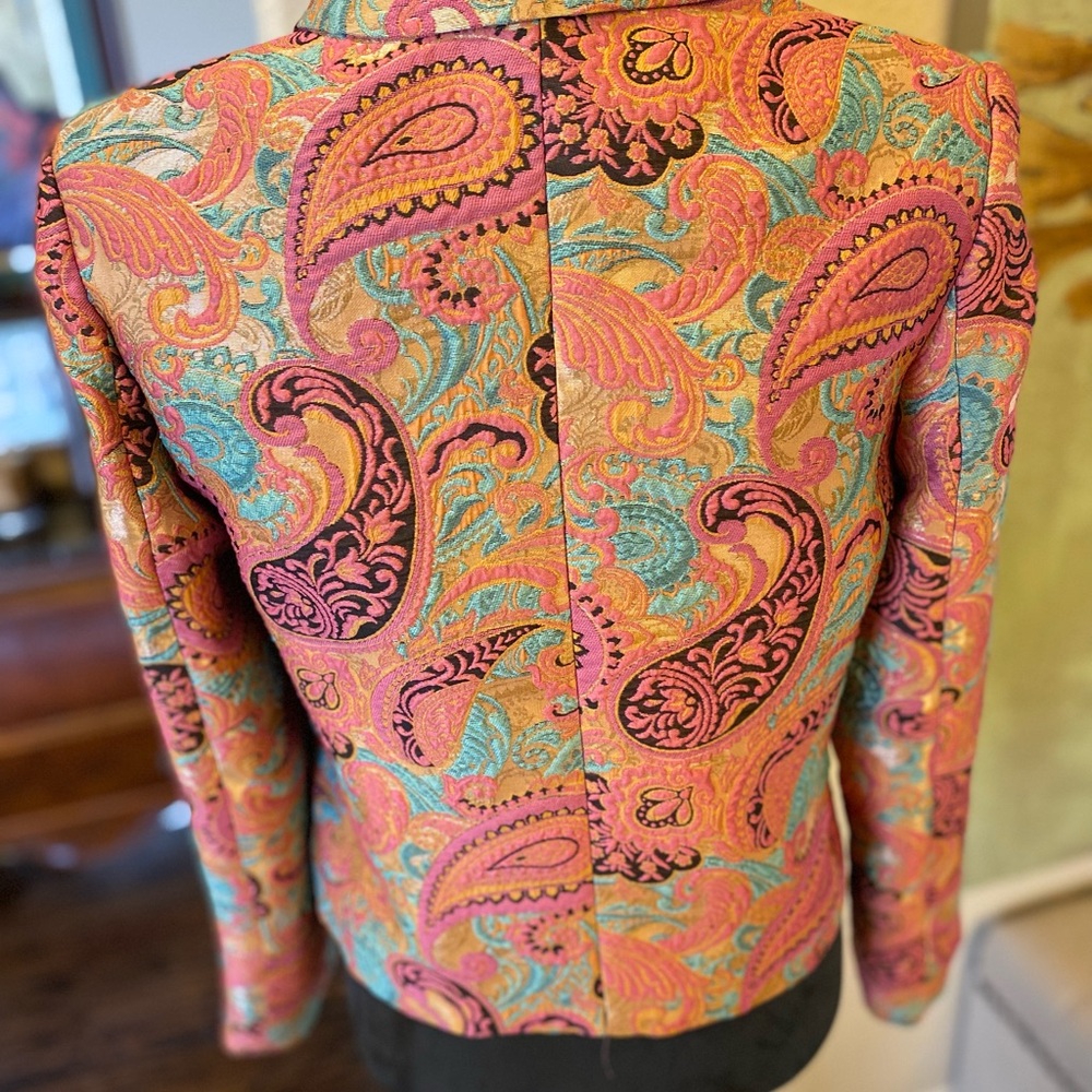 Vibrant Pink and Orange Blazer with Paisley Pattern - Picture 5 of 8